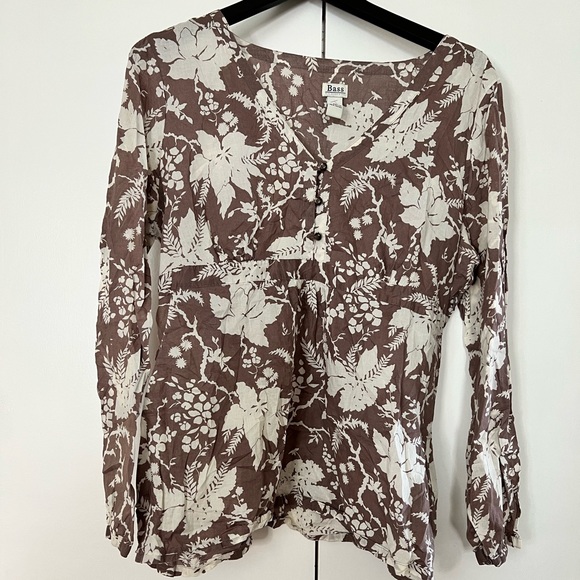 GH Bass and Company 3/4 button up Tunic - Picture 1 of 3